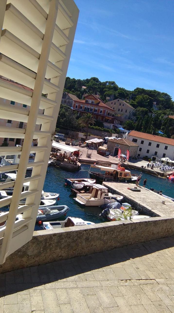 Villa Mozart Veli Losinj Exterior photo